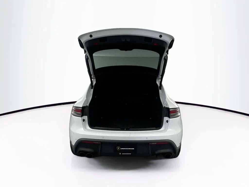 Used 2023 White Porsche T image 30