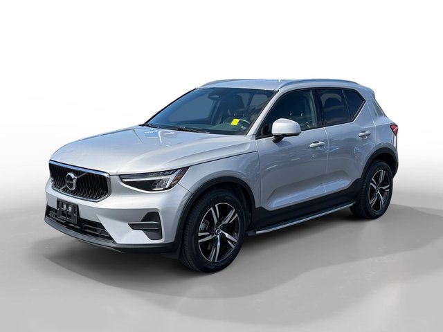 2023 Volvo XC40 B5 Core
