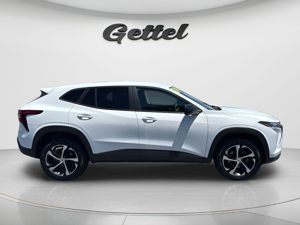 2024 Chevrolet Trax RS - Photo 4