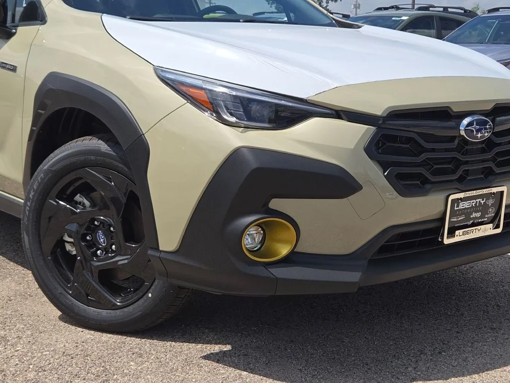 New 2026 SAND DUNE PEARL Subaru Sport Hybrid image 3