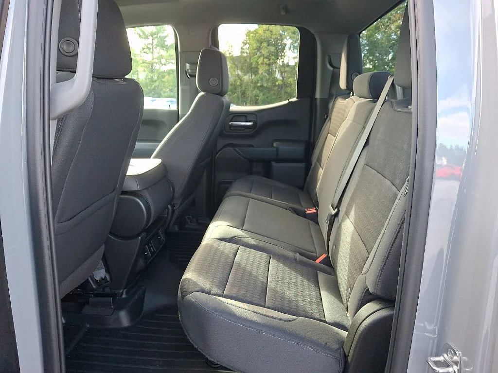 Used 2025 Slate Gray Metallic Chevrolet Custom image 10