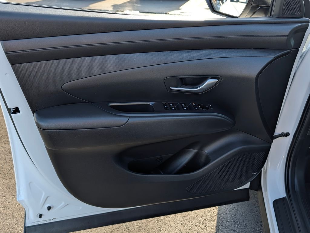 2025 Hyundai Tucson SEL - Photo 17
