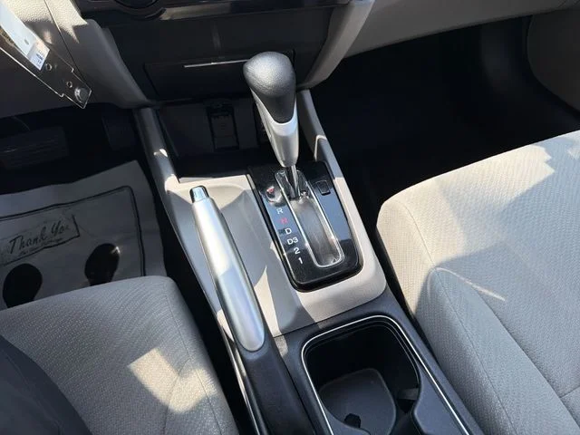 Used 2013  Honda EX image 19