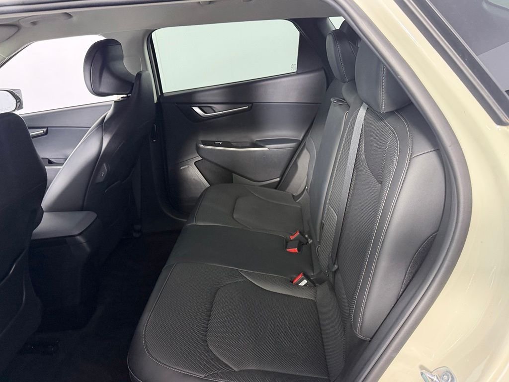 Used 2024 Glacier Kia Wind image 20