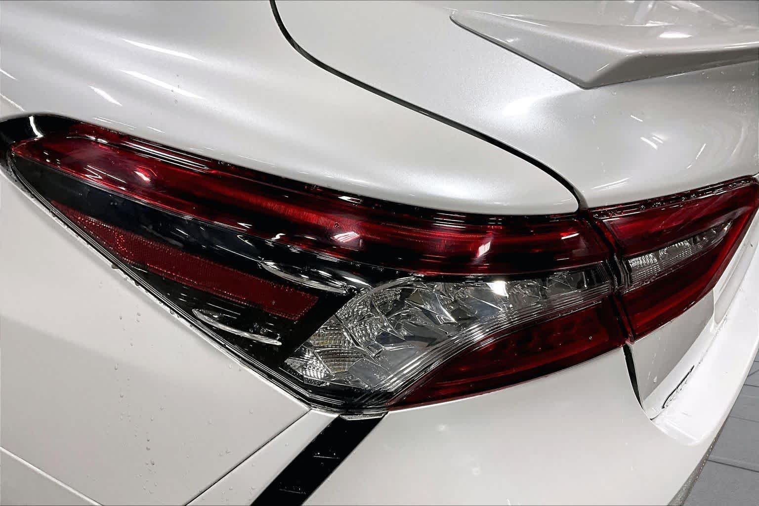 Certified Used 2021 Wind Chill Pearl Toyota XSE image 27
