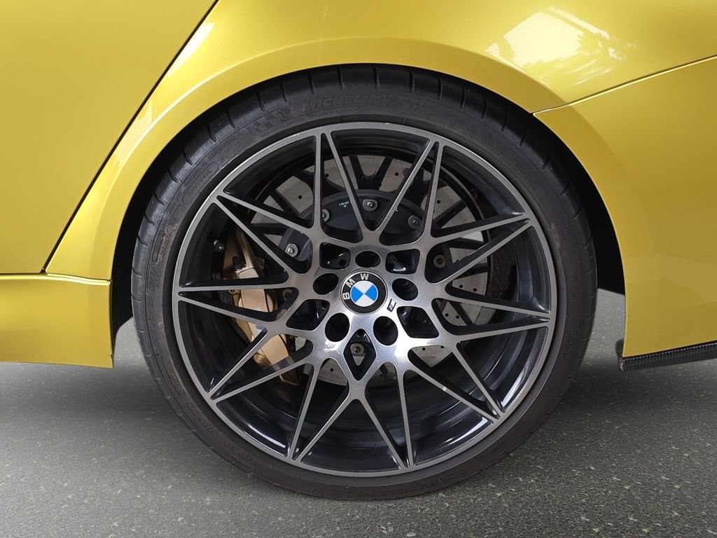 Used 2018 Yellow BMW Base image 35