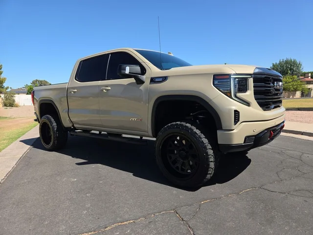 2022 GMC Sierra 1500 AT4