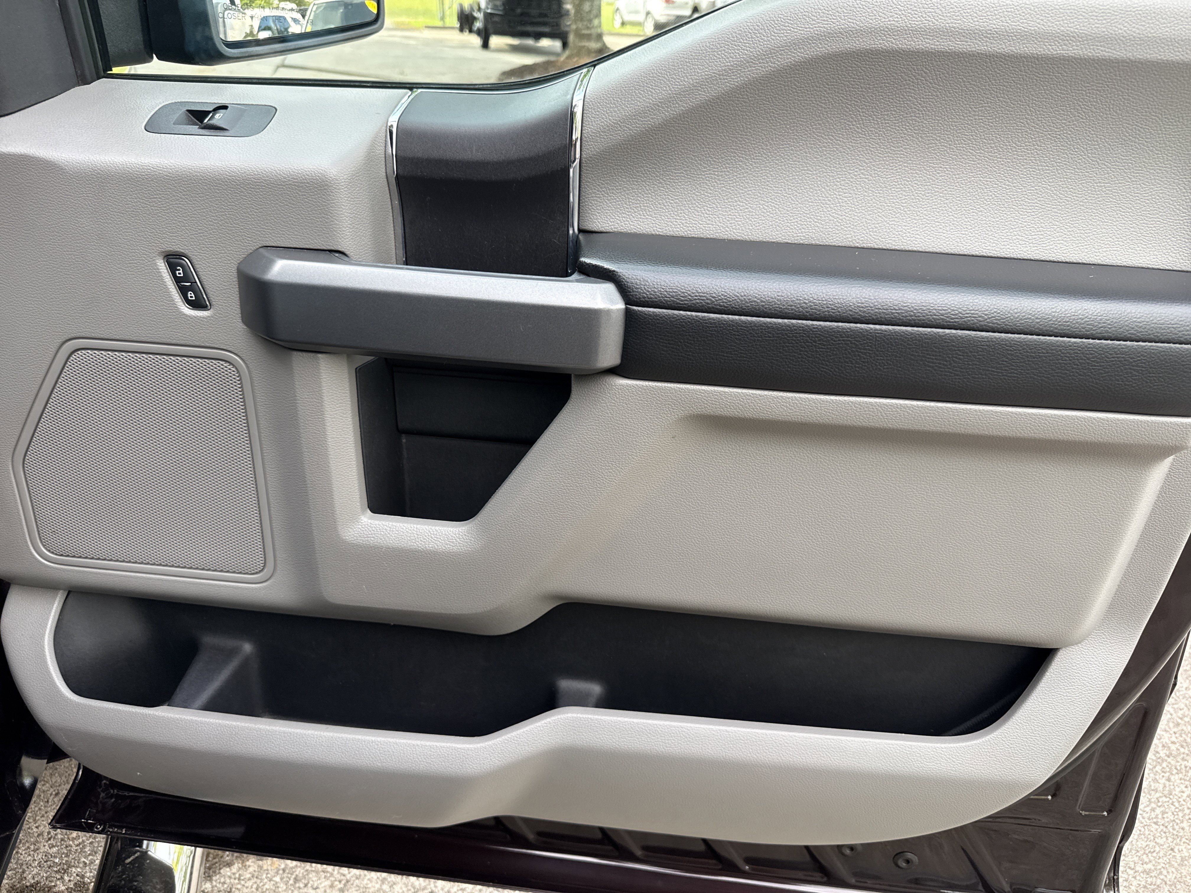 Used 2018 Magma Red Ford XLT image 14