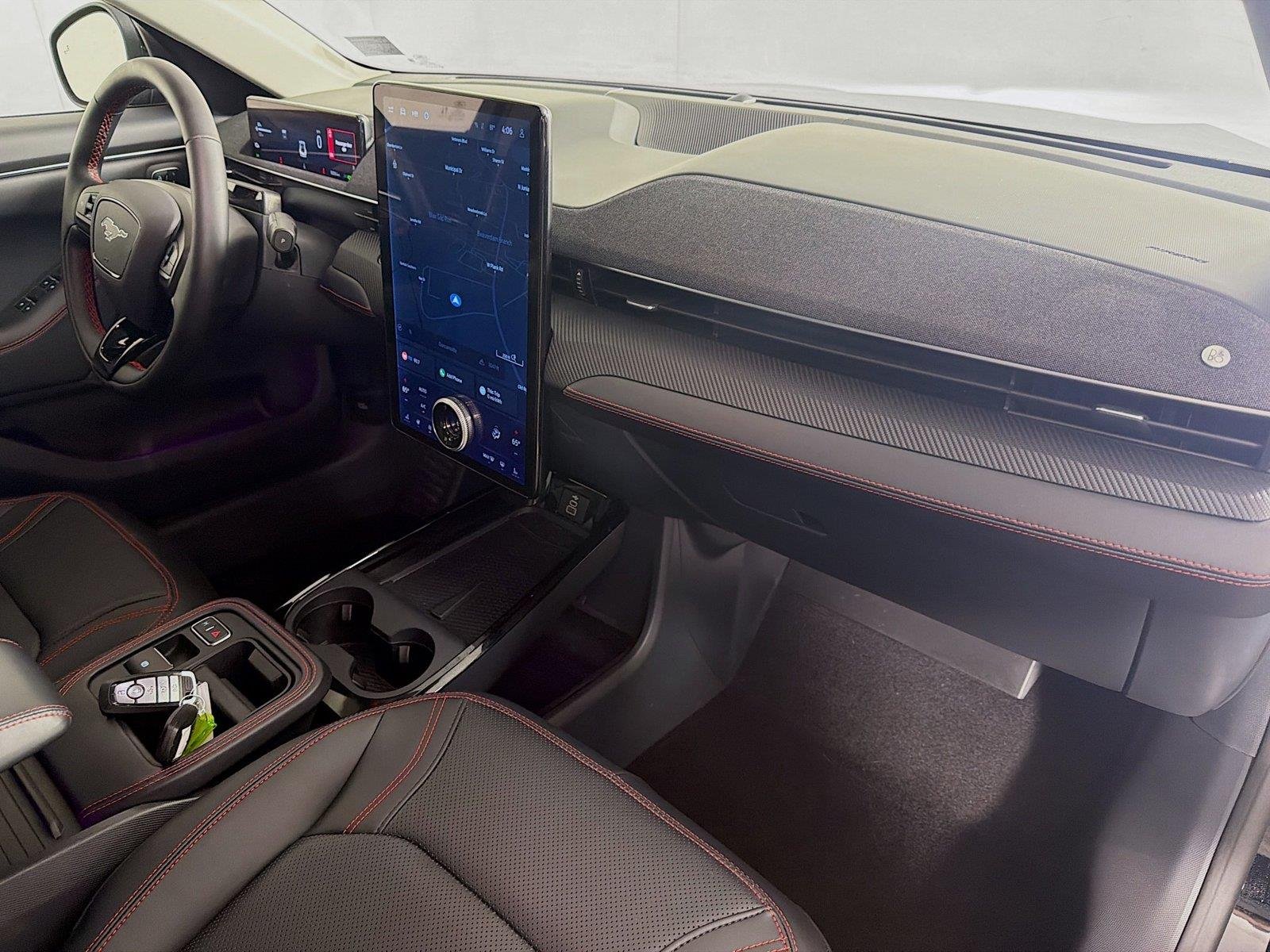 Used 2025 Shadow Black Ford Premium image 32
