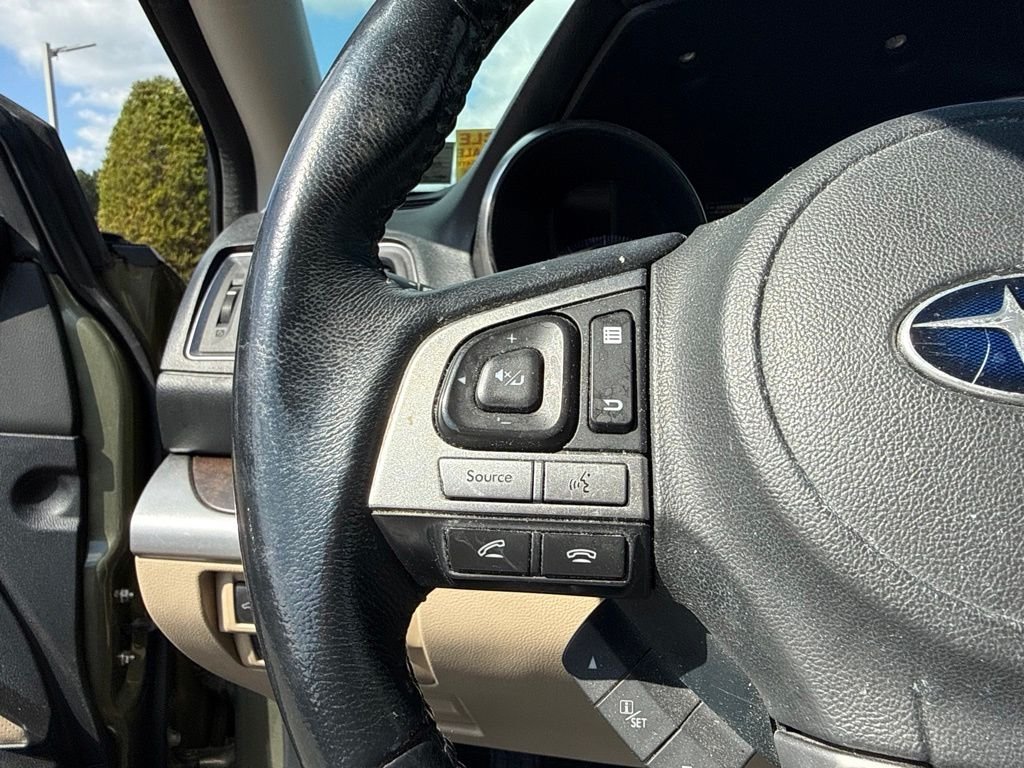Used 2016 Green Subaru 2.5i image 9