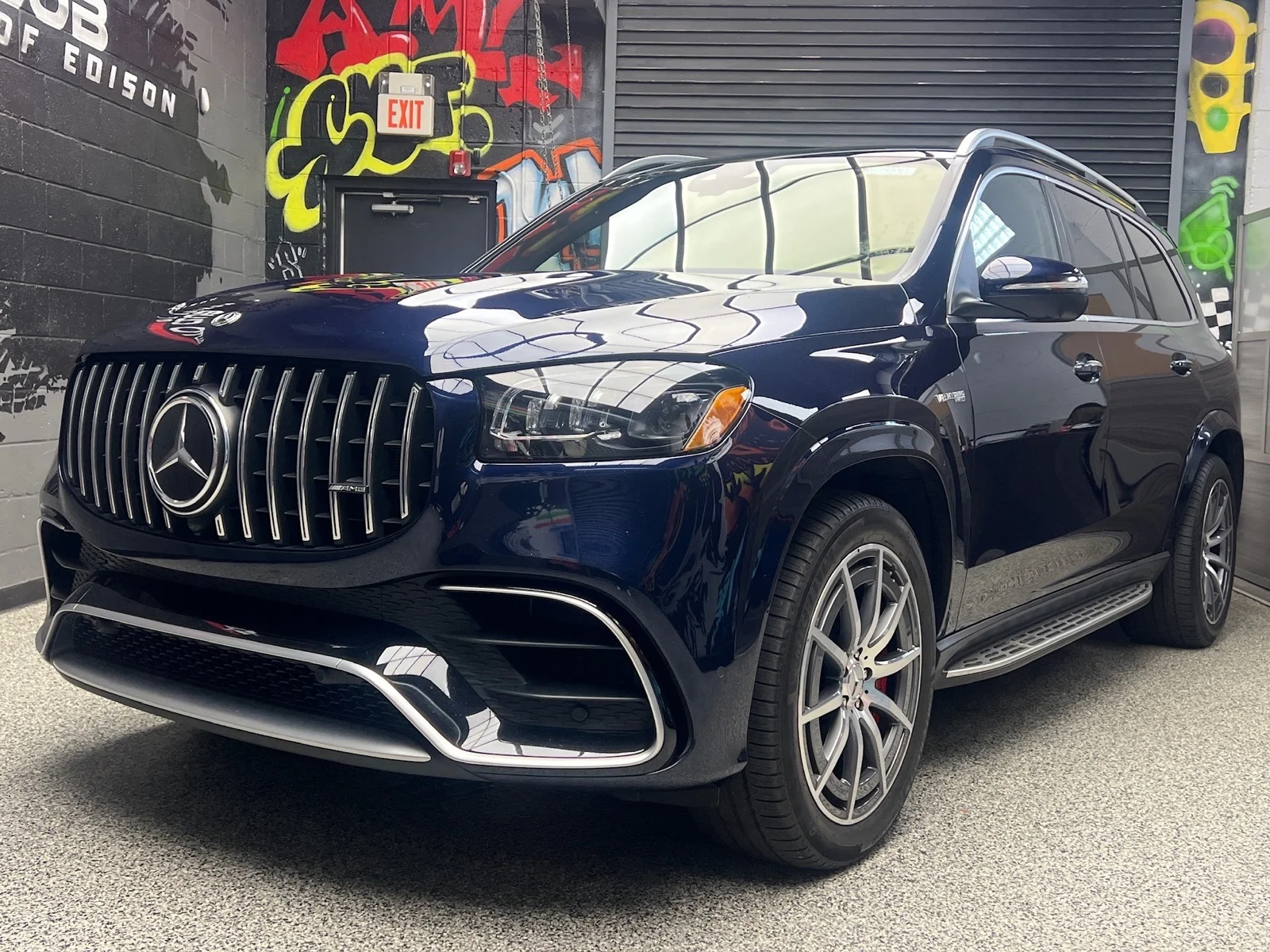 Used 2021 Lunar Blue Metallic (890) Mercedes-Benz AMG® GLS 63 image 3