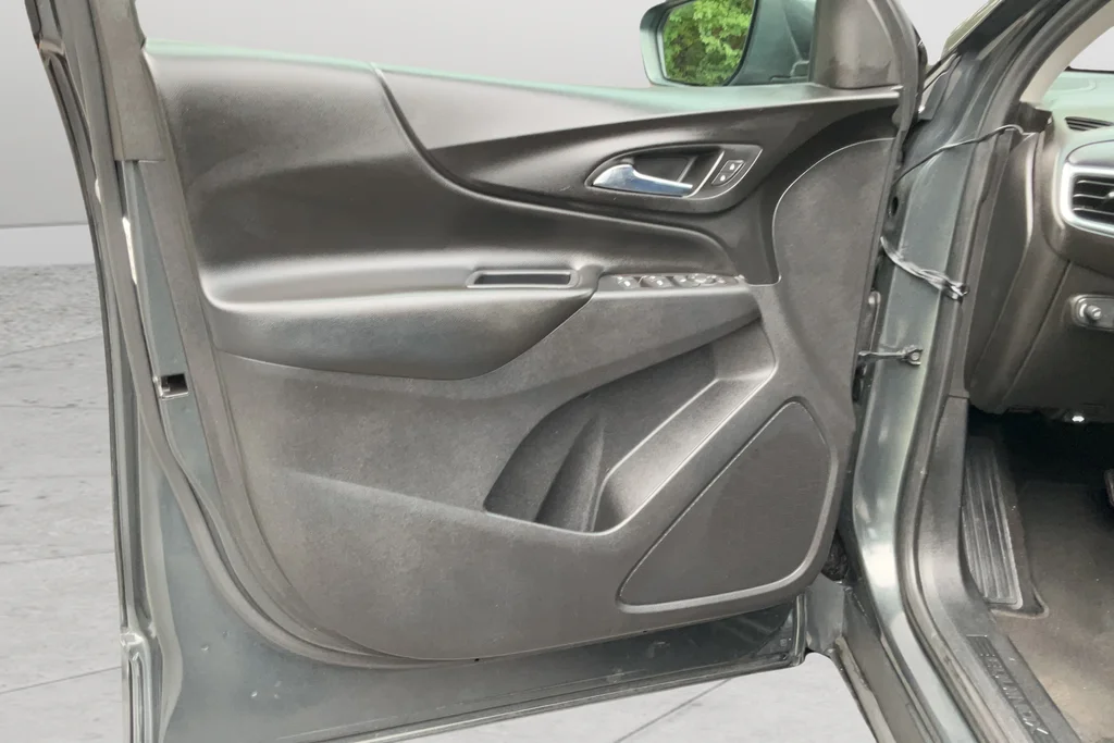 Used 2020 Gray Chevrolet LT image 11