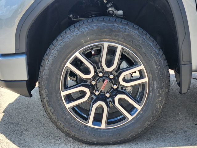 2026 GMC Sierra 1500 AT4 - Photo 7