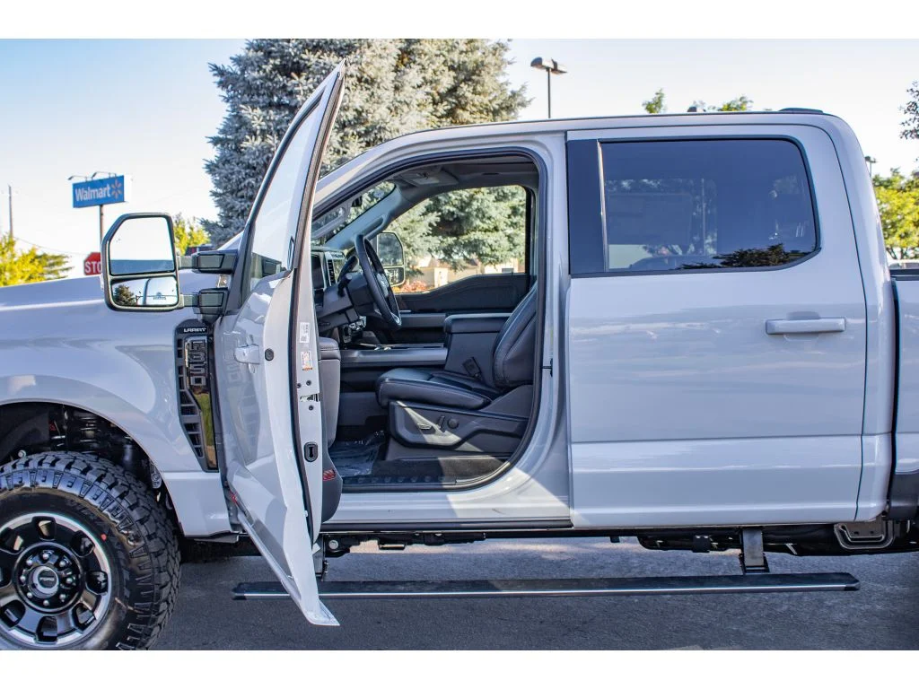 New 2026 Avalanche Ford F-350® Lariat® image 32