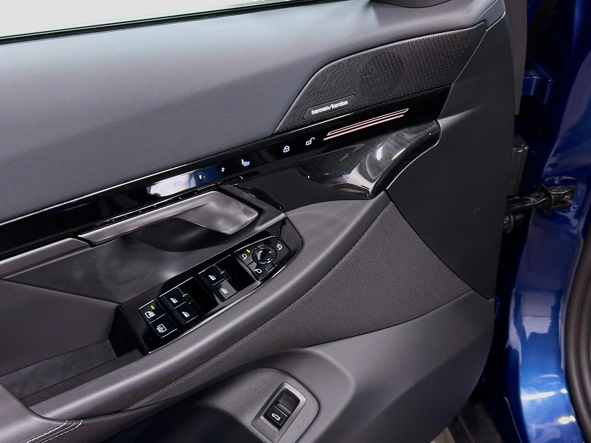 Used 2026 Phytonic Blue Metallic BMW 530i image 22