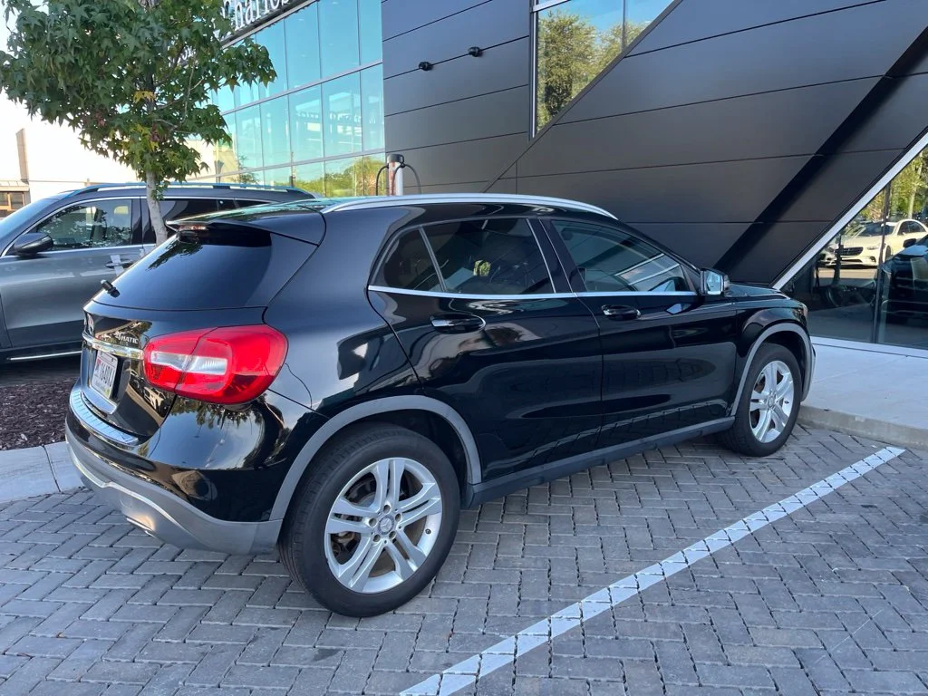 Used 2018 Night Black Mercedes-Benz GLA 250 image 6