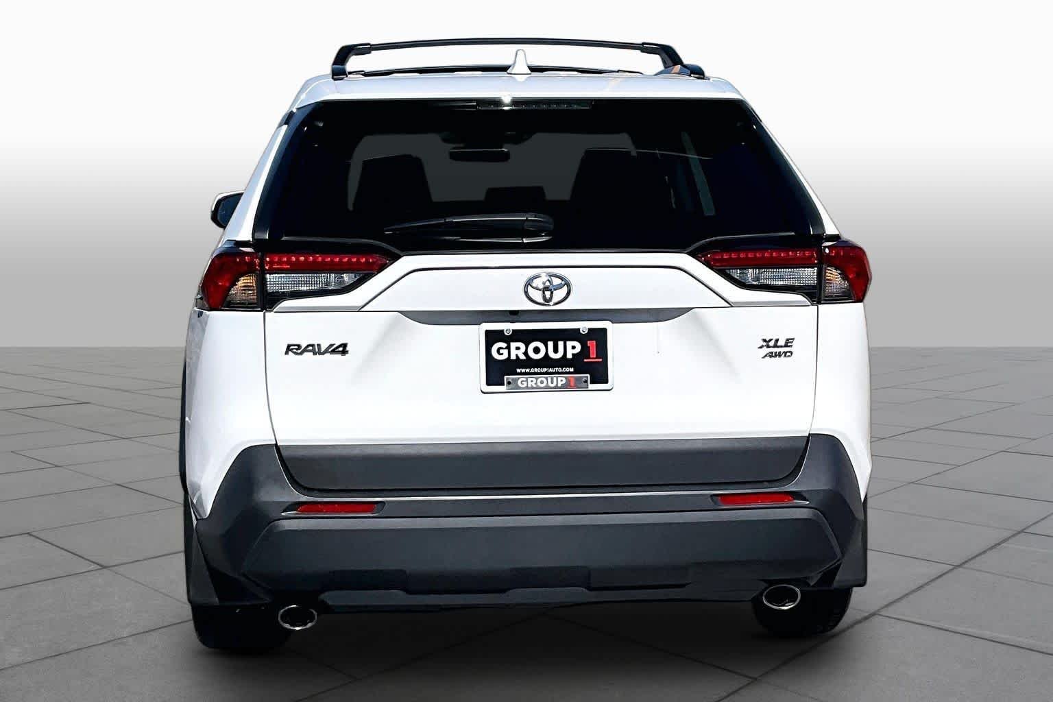 Certified Used 2021 Super White Toyota XLE image 5