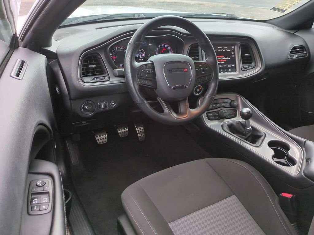 Used 2023 White Dodge R/T image 15