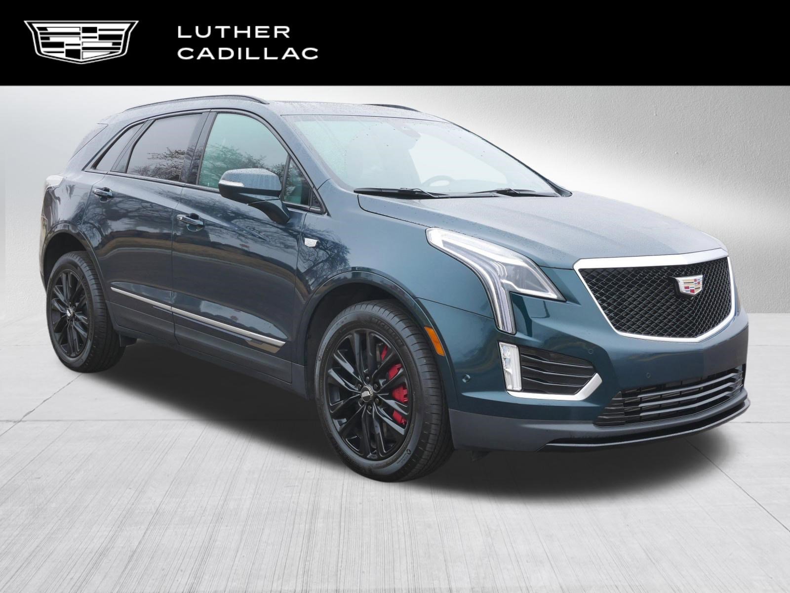 New 2025 Cadillac XT5 Sport SUV in Vadnais Heights #R25418