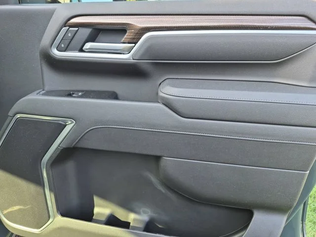 Used 2026 Gray Chevrolet LT image 34