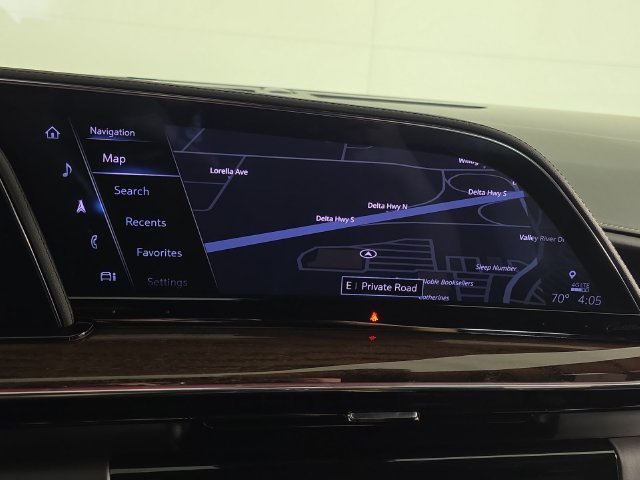 Used 2022 Crystal White Tricoat Cadillac Sport Platinum image 19