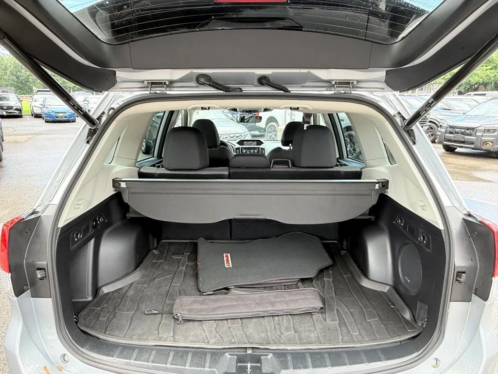Used 2024 Silver Subaru Sport image 26