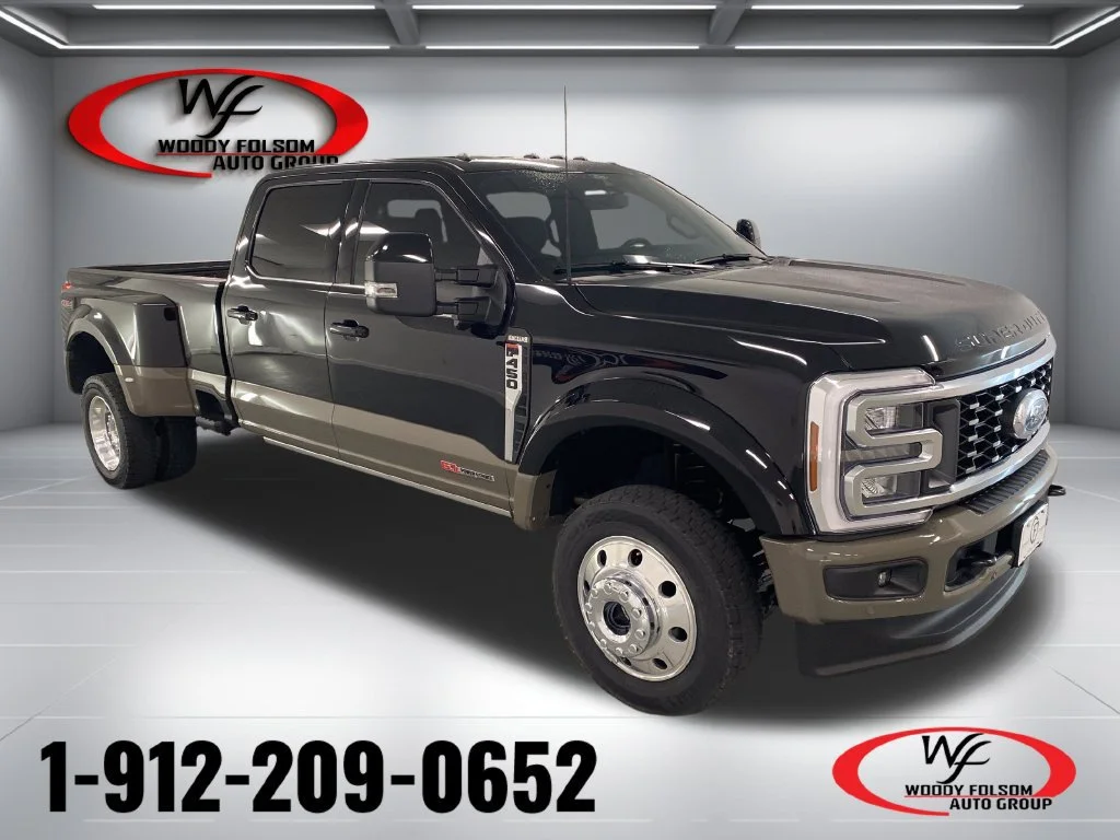 Used 2026 Agate Black Met Ford XL image 1