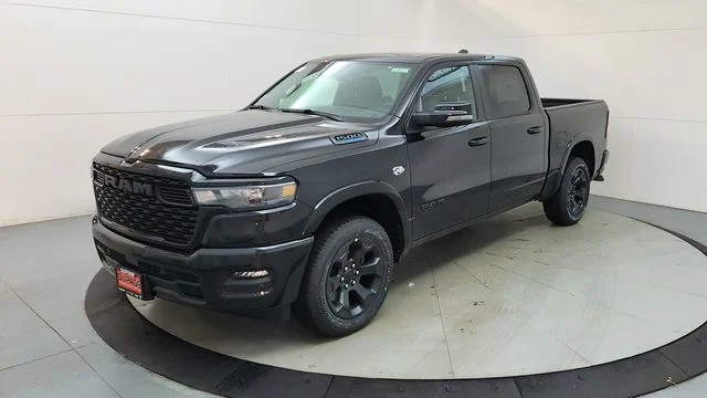 New 2026 Diamond Black Crystal Pearl-Coat Exterior Paint RAM Big Horn/Lone Star image 3