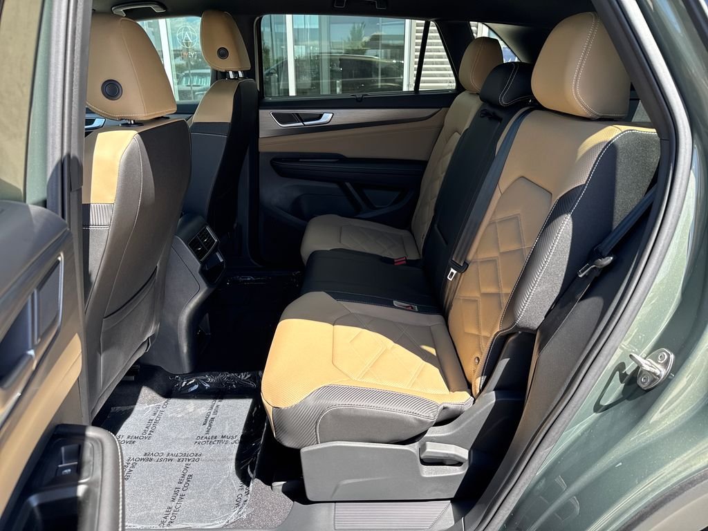 New 2026 Avocado Green Pearl Volkswagen 2.0T SE w/Technology image 29