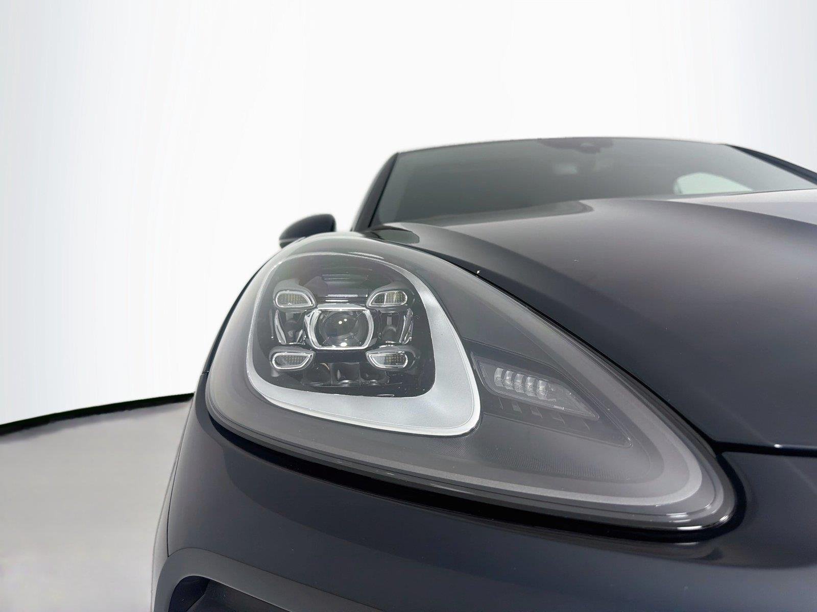 Used 2023 Moonlight Blue Metallic Porsche Platinum Edition image 29