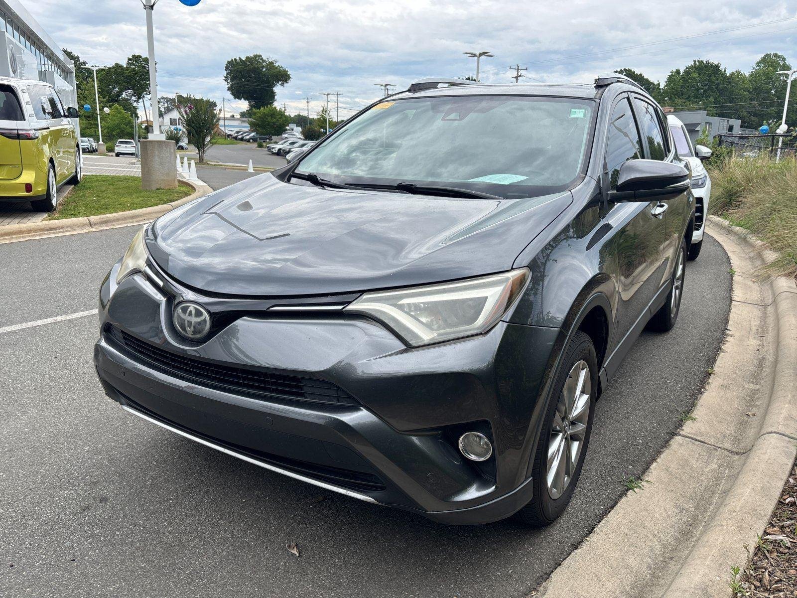 Used 2016 Magnetic Gray Metallic TOYOTA  image 2
