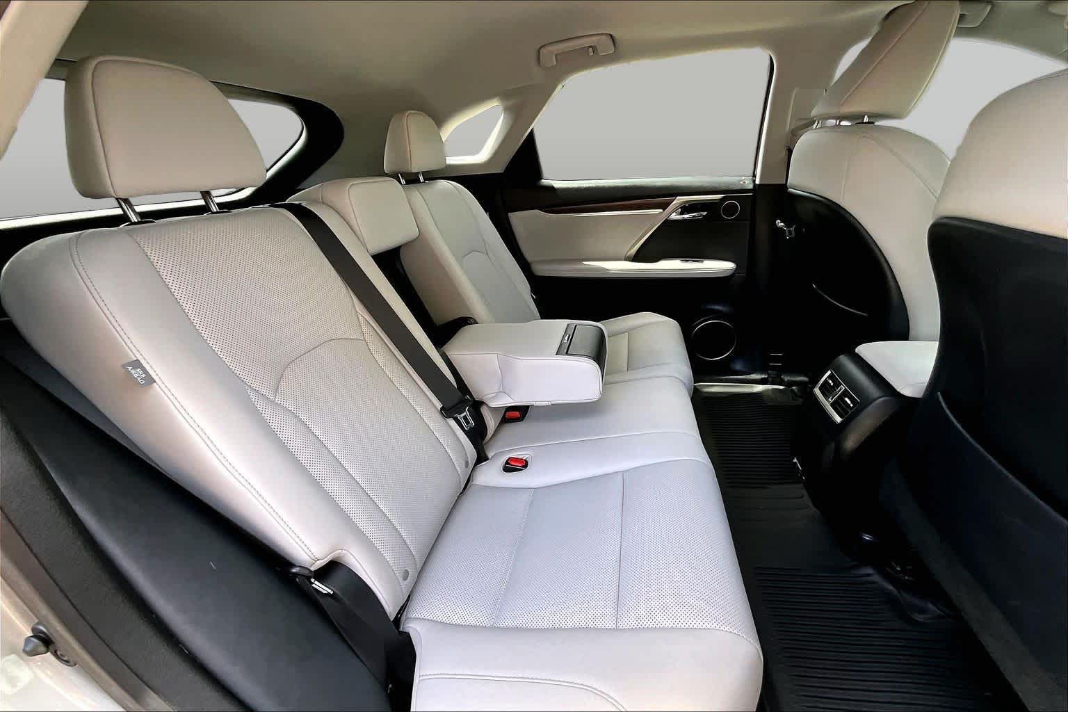 Certified Used 2020 Atomic Silver Lexus  image 20