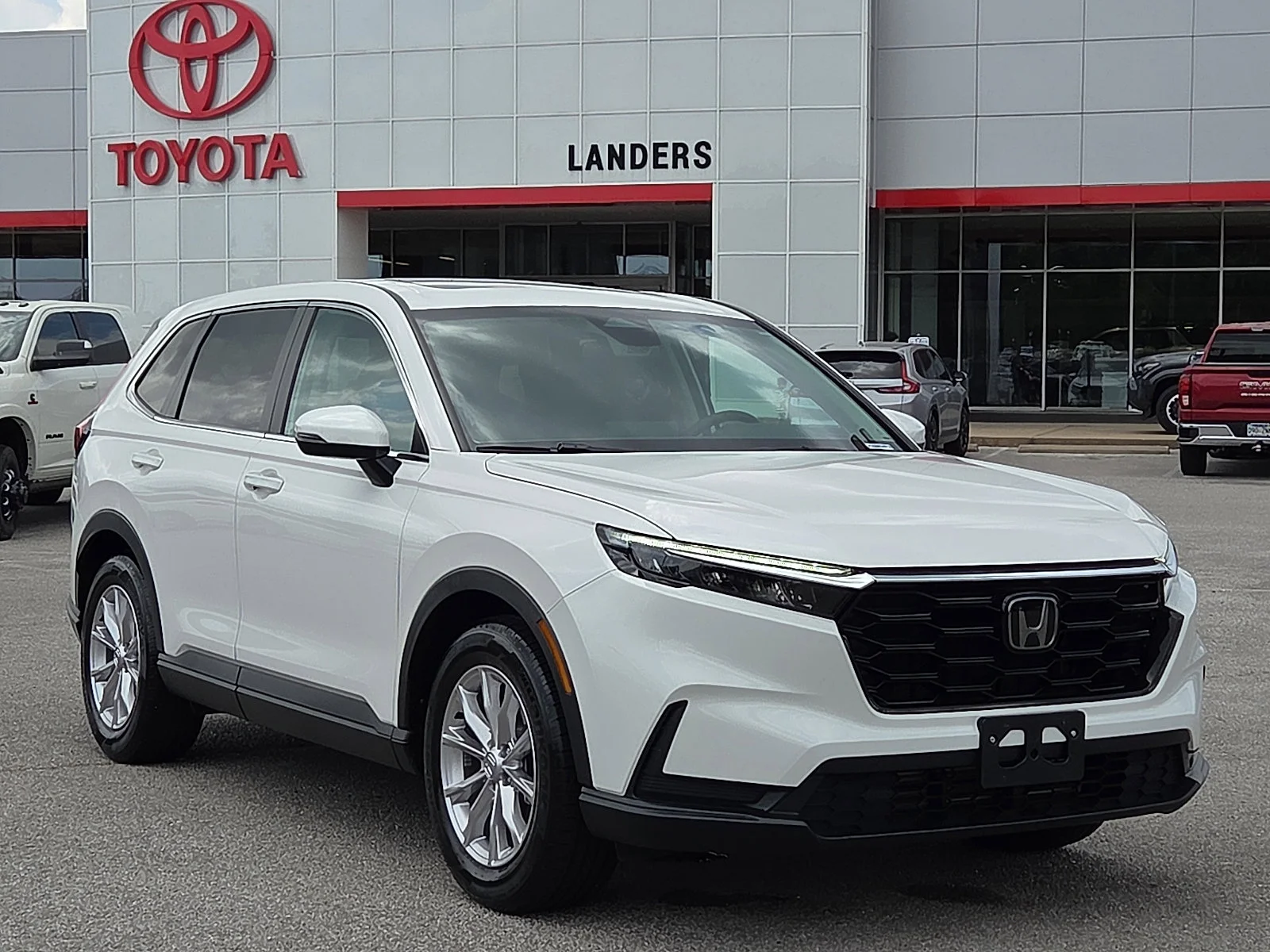 2024 Honda CR-V EX 2WD's photo
