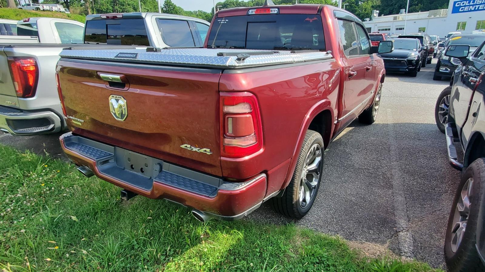 Used 2020 Delmonico Red Pearlcoat Ram Limited image 9