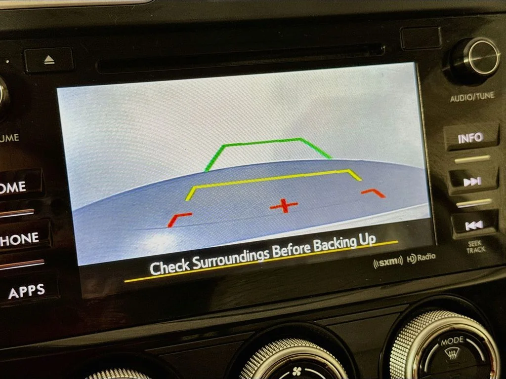 Used 2018 White Subaru 2.5i Premium image 16
