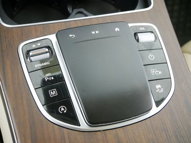 Certified Used 2022  Mercedes-Benz GLC 300 image 30