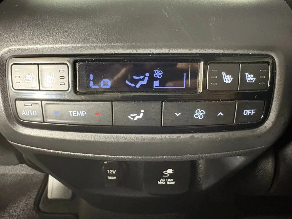 Used 2025  Hyundai Calligraphy image 40
