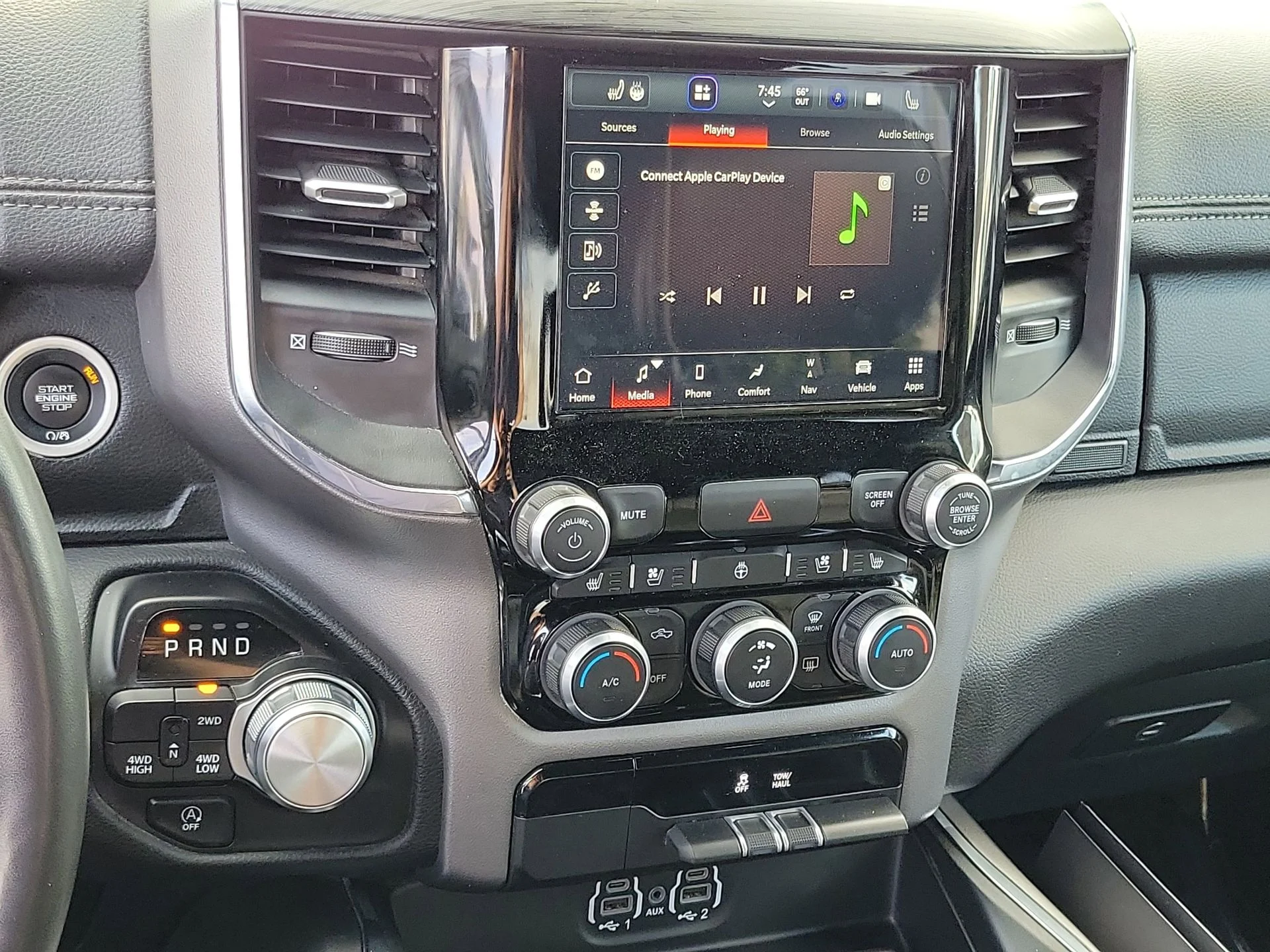 Used 2024 White Ram Laramie image 13