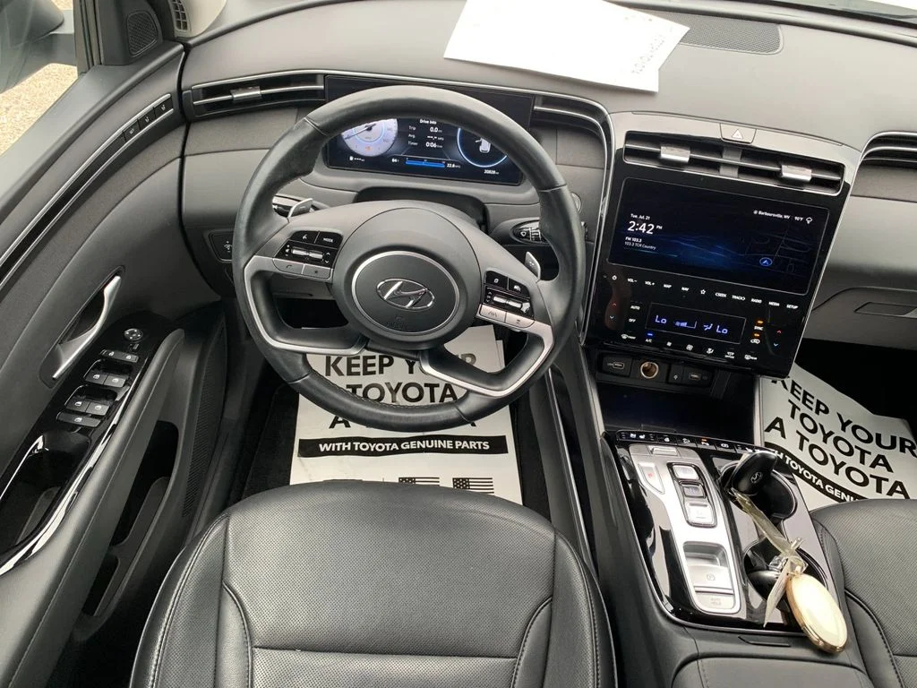 Used 2024 White Hyundai Limited image 17