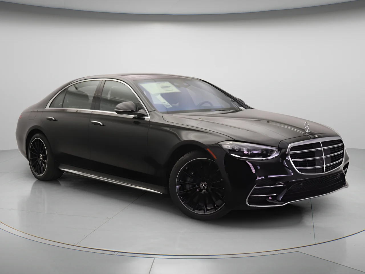 2026 Mercedes-Benz S-Class S 500 4MATIC's photo