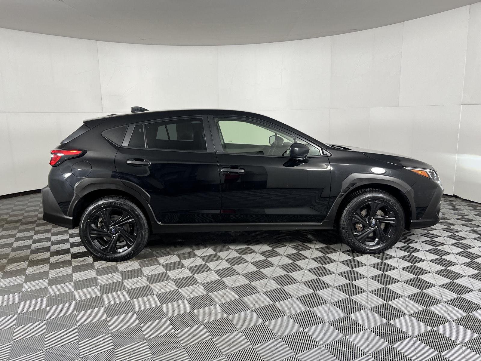 Used 2024 Crystal Black Silica Subaru Base image 21