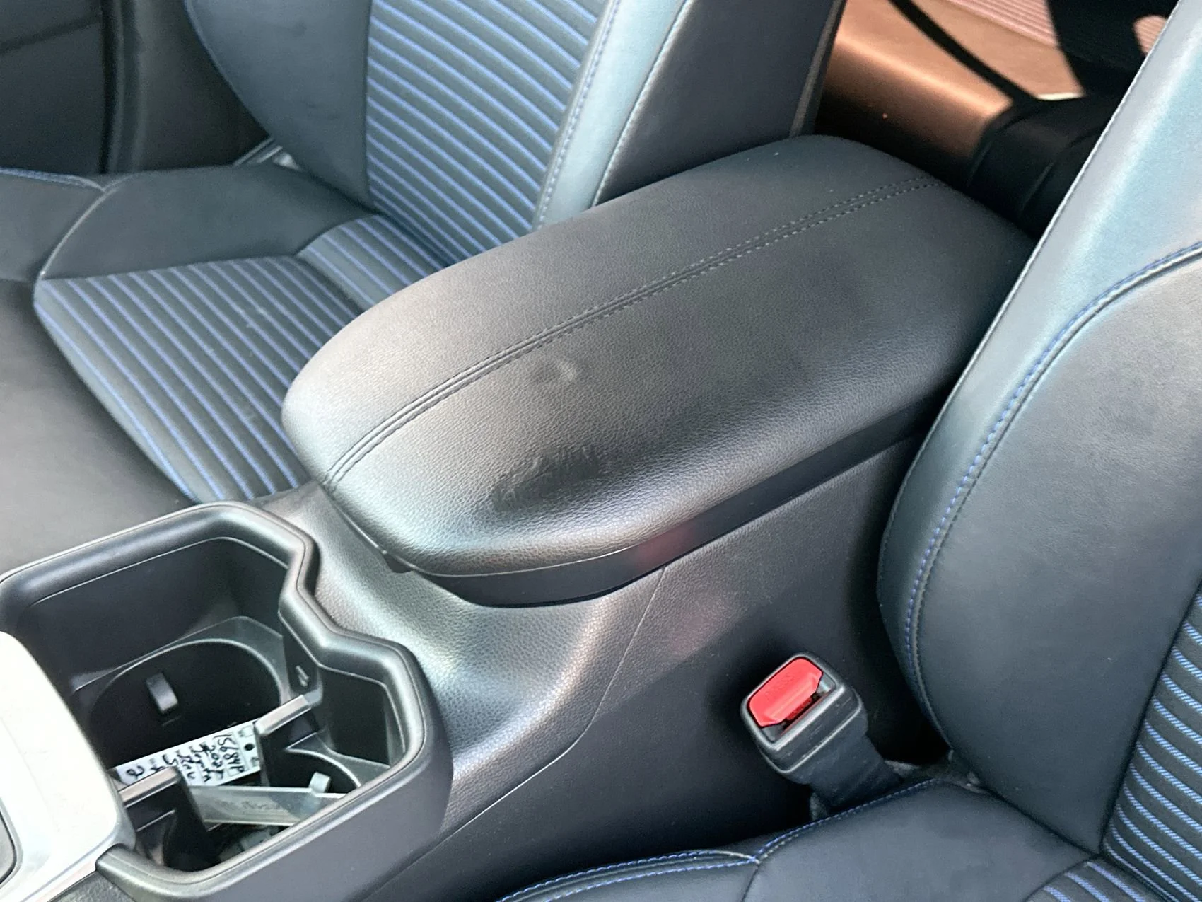2022 Toyota RAV4 XSE - Photo 20