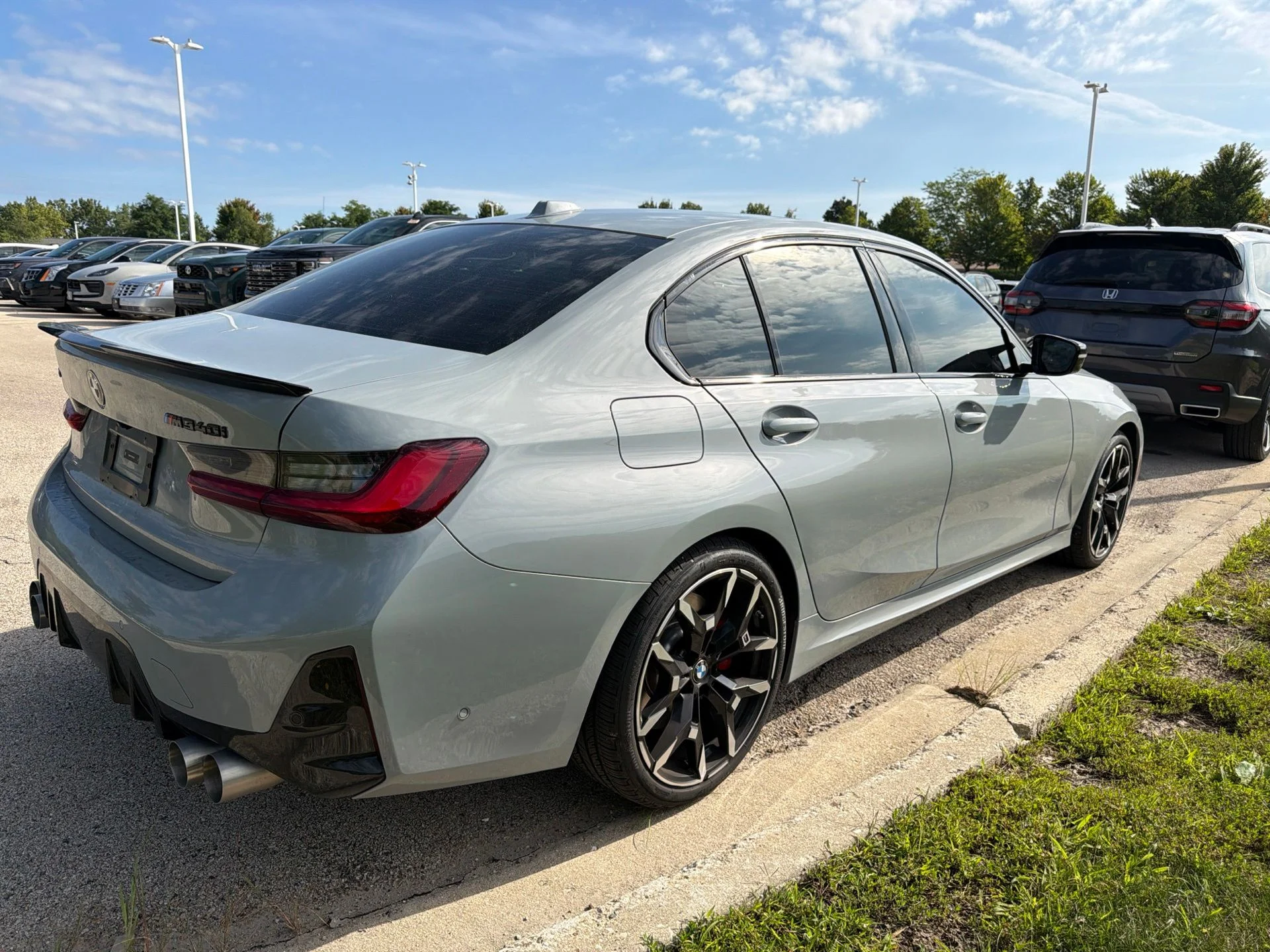 Used 2025 Gray BMW M340i xDrive image 5