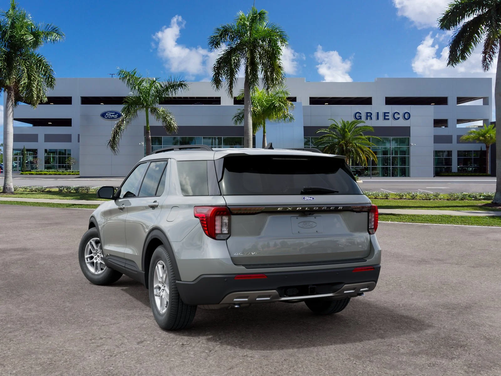 New 2027 Avalanche Gray Ford Active image 30