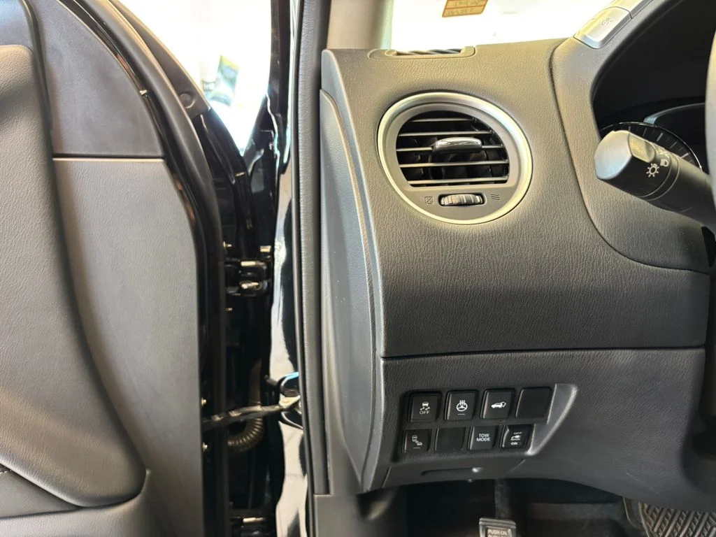 Used 2019 Black Nissan SL image 16