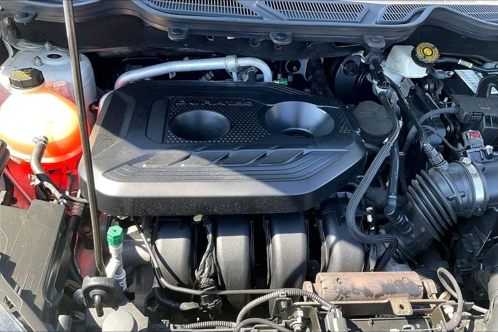 Used 2020 Diamond White Ford Titanium image 9