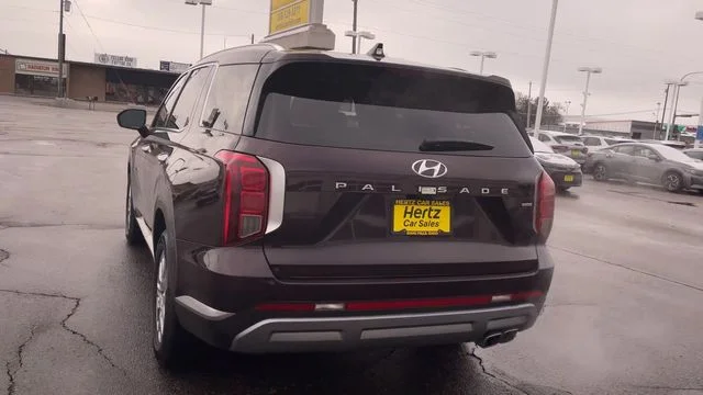 Used 2025 Red Hyundai SEL image 8