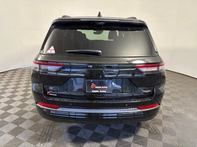 New 2026 Black Jeep Summit image 8
