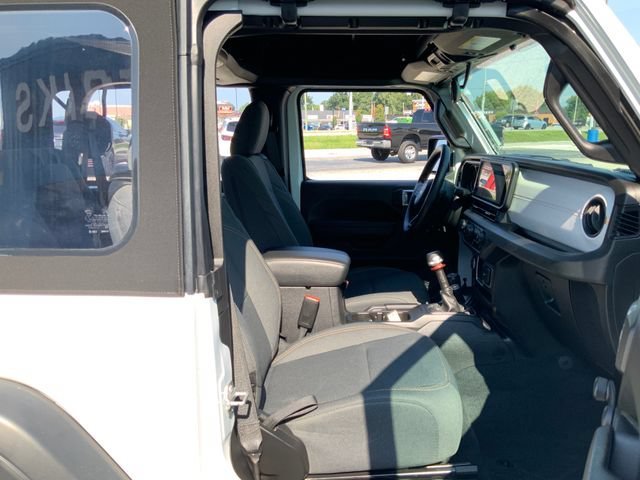 Used 2024 White Jeep Sport image 16
