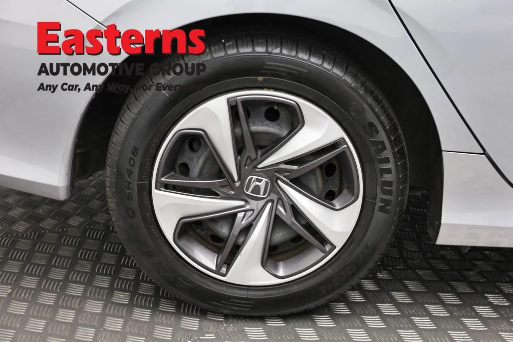Used 2020 Silver Honda LX image 28